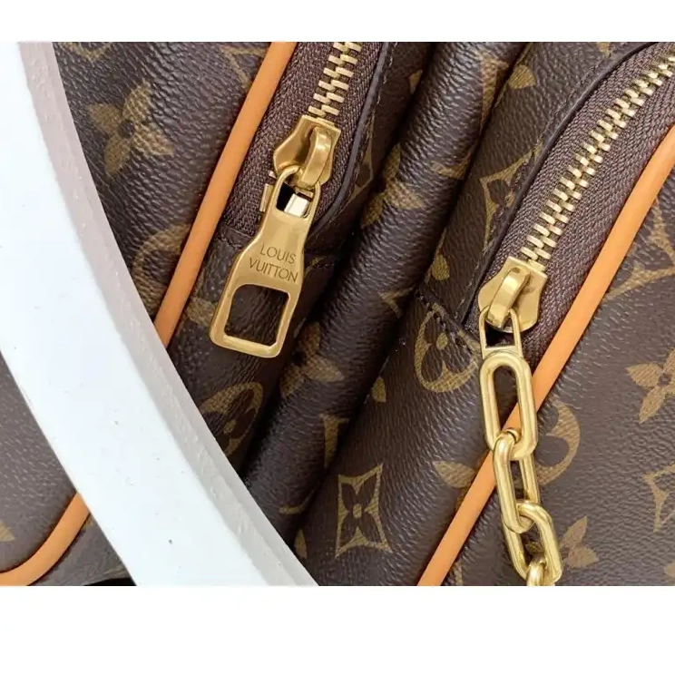 Brother Sam LV Bags 19B570352 0417